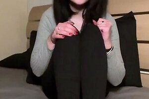 Two incredible Latin babes in foot fetish action