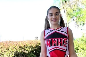 Hot amateur teen blowjob and facial HD video