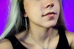 blonde teen pregnant girl has her pussy masturbated