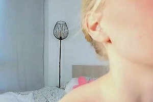 Naked Blonde Teen Girl Pussy Masturbation On Webcam