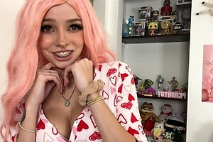 Redhead Teen In Stockings Webcam Toying