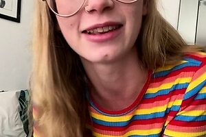 Amateur Blonde Teen Plays Solo with Toy Webcam Porn