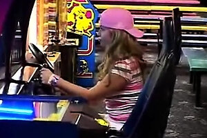 Little April solo in public