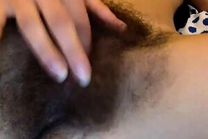 Mexican Teen Masturbates on Webcam