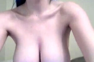 Solo Amateur Latina Teen With Big Boobs