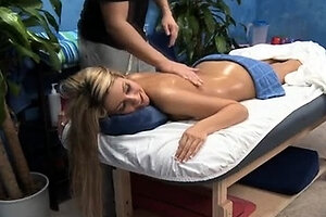 Astounding lady Natalie Vegas does her best to cum