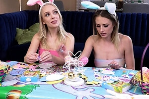 Teen stepsis and BFF apologise with sex