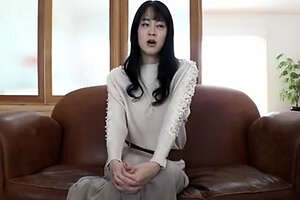 Hot amateur webcam teen masturbates for their fans