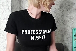 Amateur Blonde Teen Plays Solo with Toy Webcam Porn